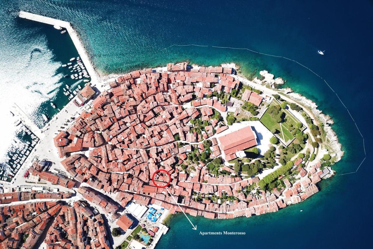 Monterosso City Center Ровин Екстериор снимка
